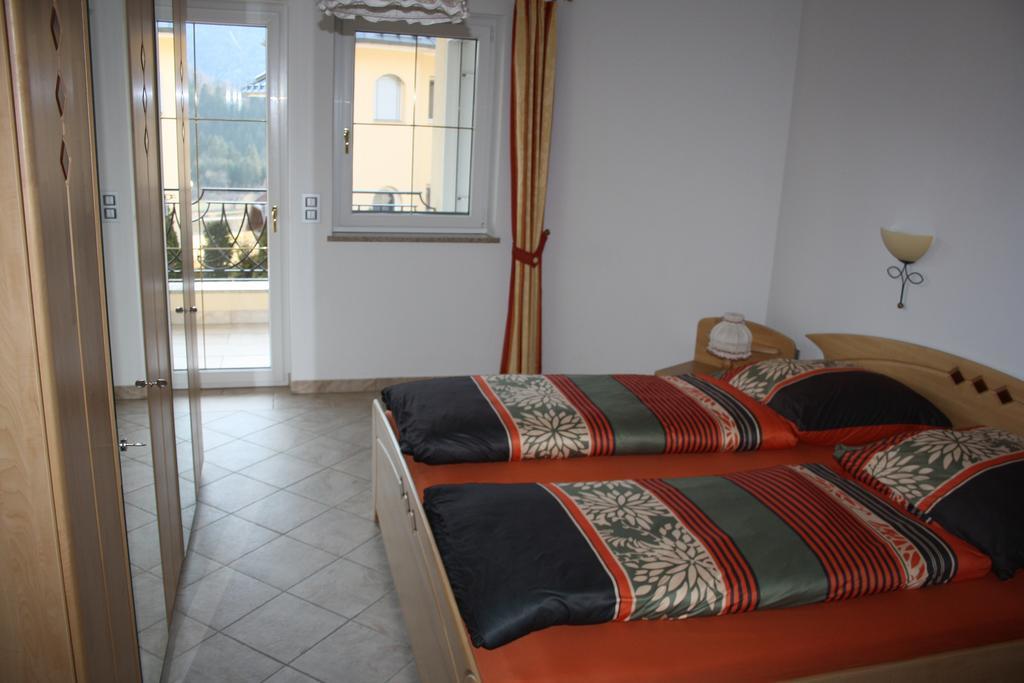 Villa Victoria Hermagor-Pressegger See Pokoj fotografie
